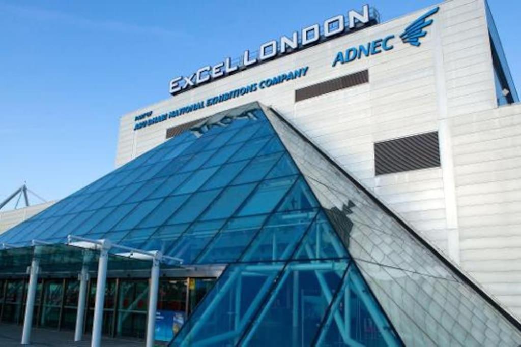 Full Apartment Close To Excel Centre, London City Airport , O2 Arena Exterior photo
